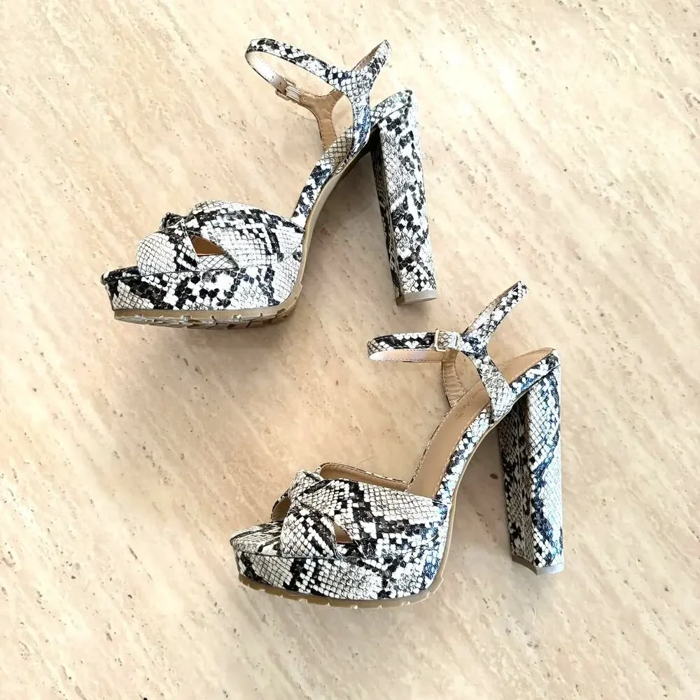 Black and White Faux Snakeskin Strappy Block Platform Heels, US 7.5 EU 38 New